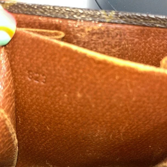 Authentic LV - Picture 5 of 15